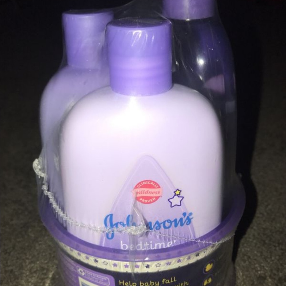 sleep time baby gift set soaps.